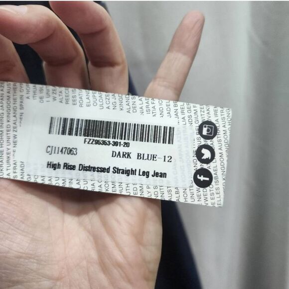 Boohoo High Rise Distressed Straight Leg Jeans Size 8 - Picture 7 of 11